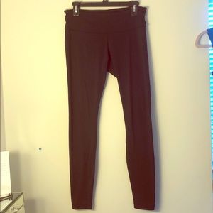 Black Lulu lemon workout pants